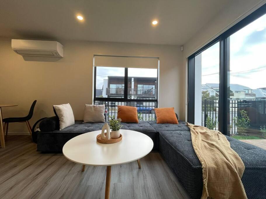 Cbd Luxury Parkside Living 2 Bedroom With Parking Christchurch Exterior photo