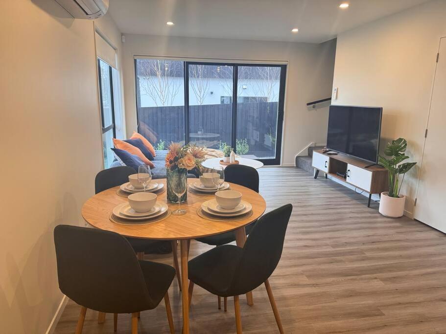 Cbd Luxury Parkside Living 2 Bedroom With Parking Christchurch Exterior photo